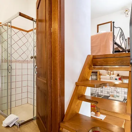 דירה La Casa Di Zia Maria Veneranda באוני