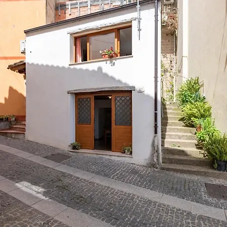 La Casa Di Zia Maria Veneranda Apartment *